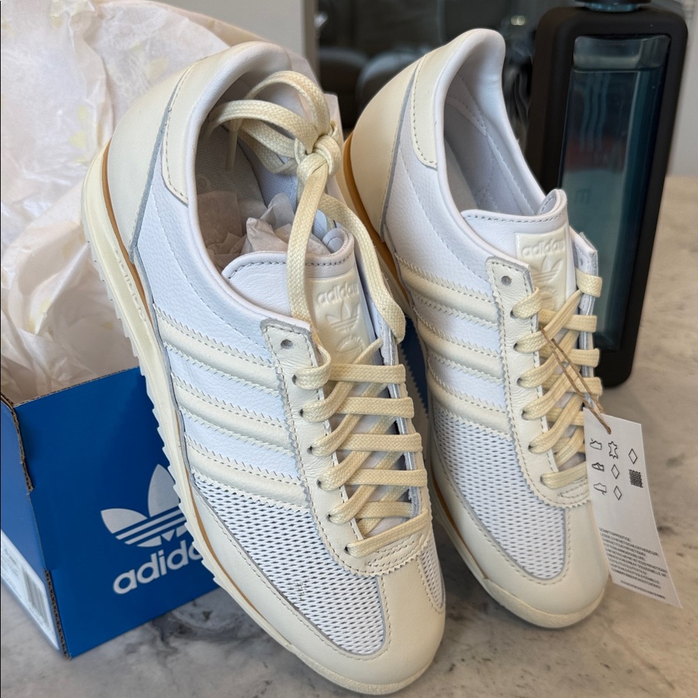 adidas Women's SL 72 White and Cream Retro Jogger Sneakers